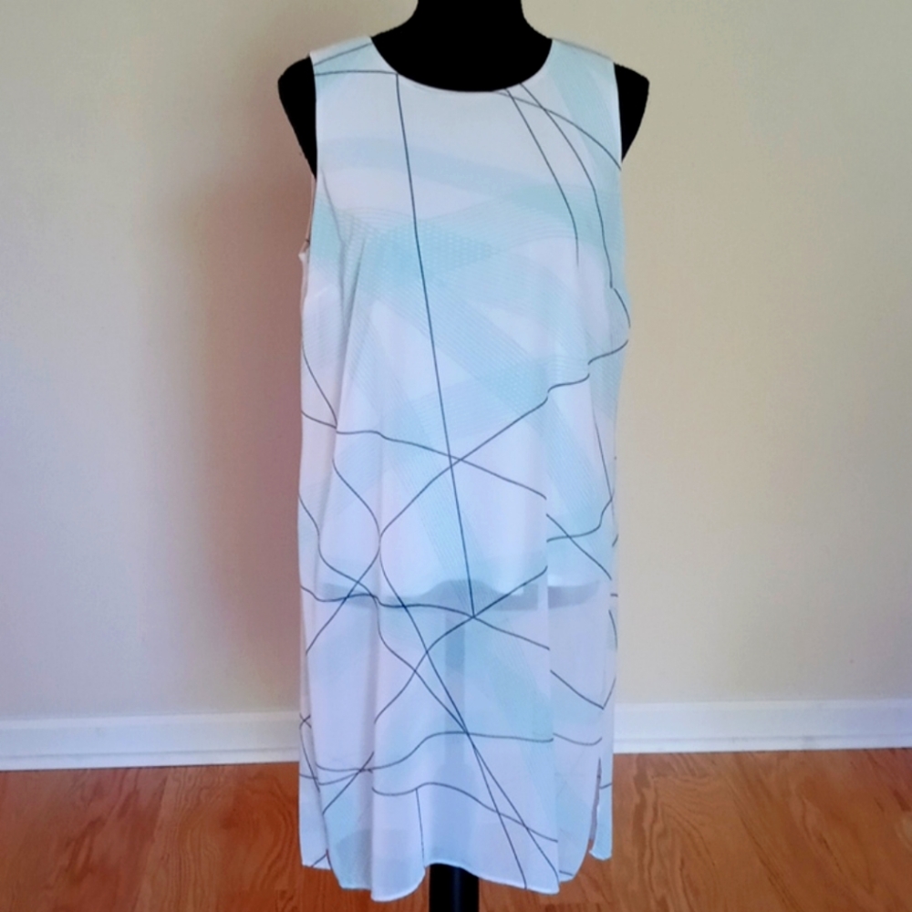 NWT Alfani Top. Size 6